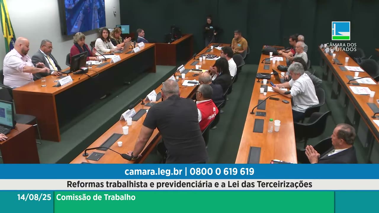 Vídeo do evento em 2:15:17