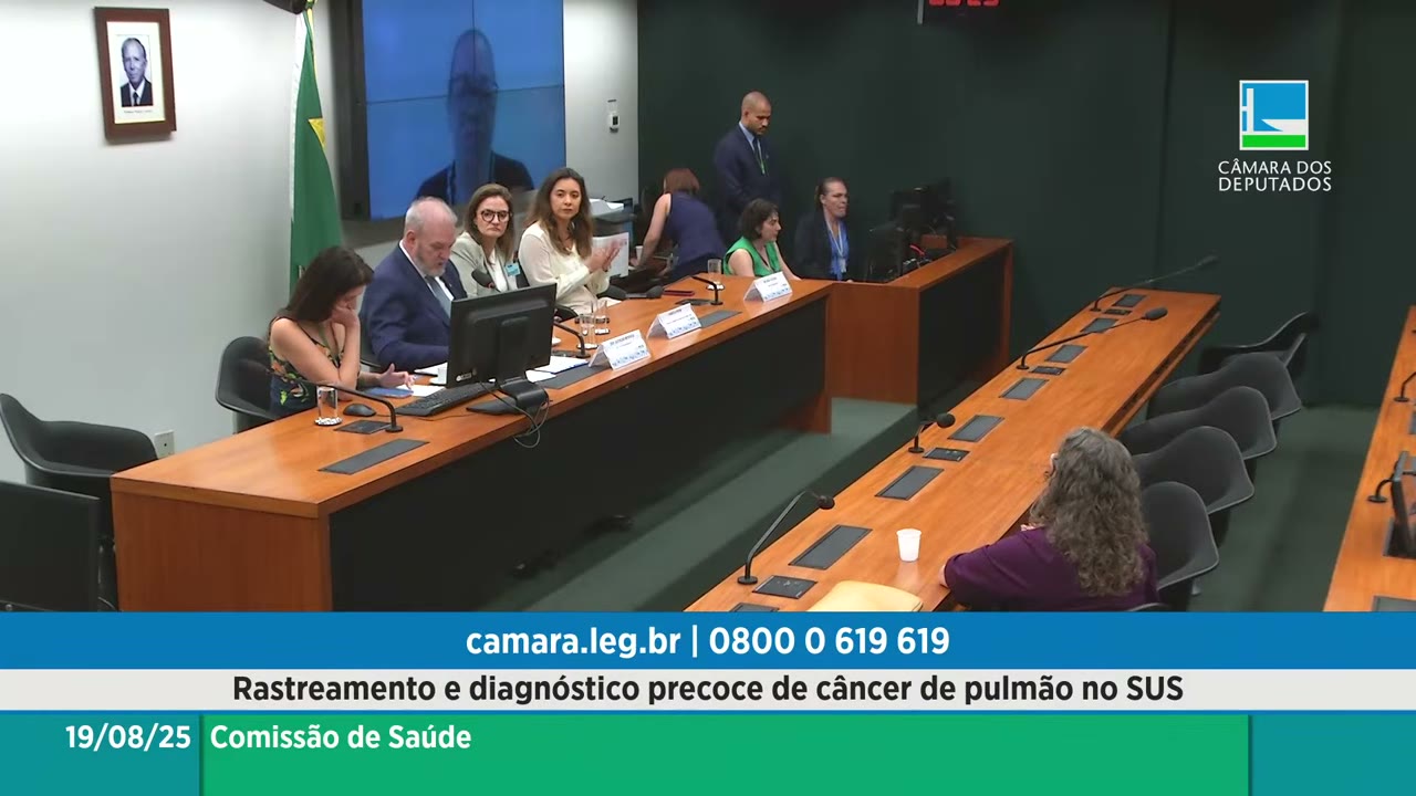 Vídeo do evento em 1:00:46