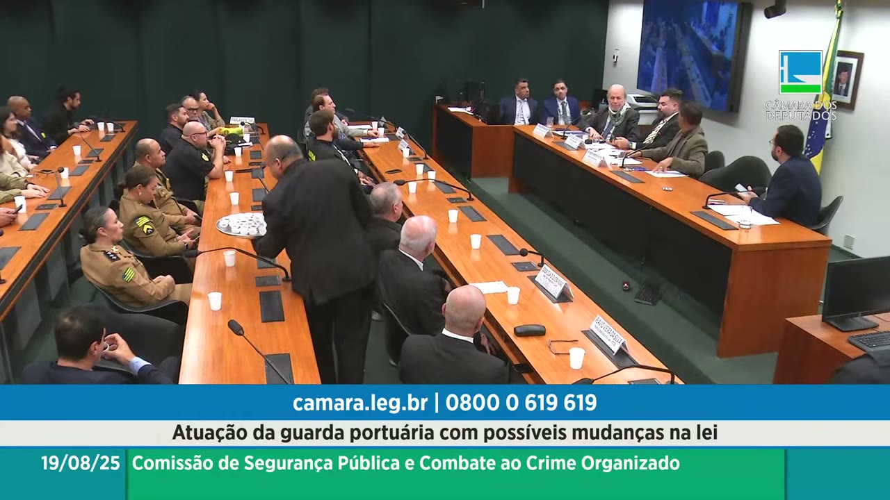 Vídeo do evento em 1:08:04