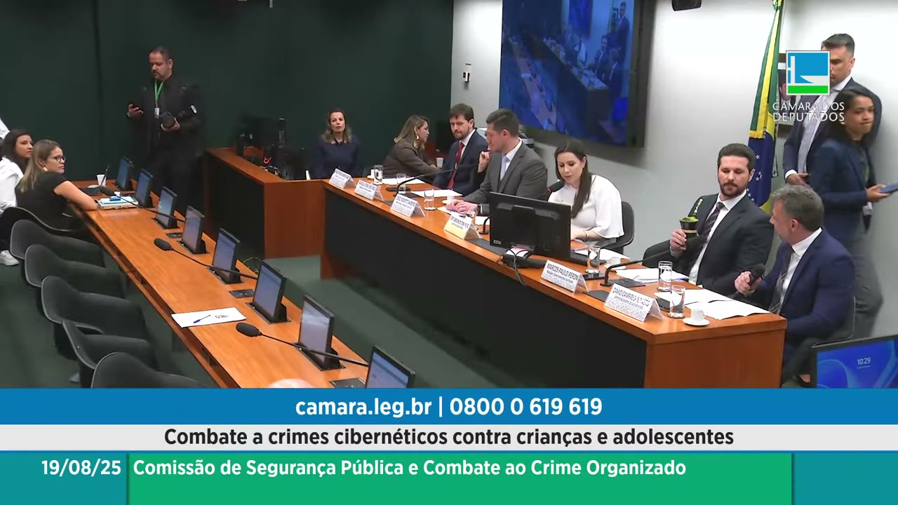 Vídeo do evento em 18:13