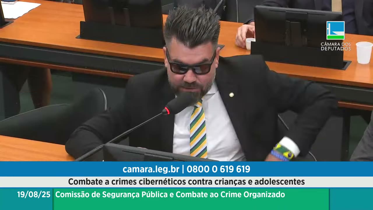 Vídeo do evento em 1:19:59