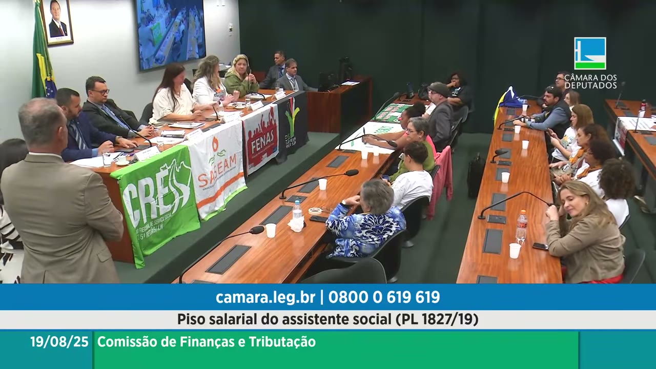 Vídeo do evento em 1:20:55