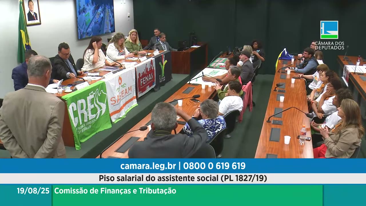 Vídeo do evento em 1:23:51