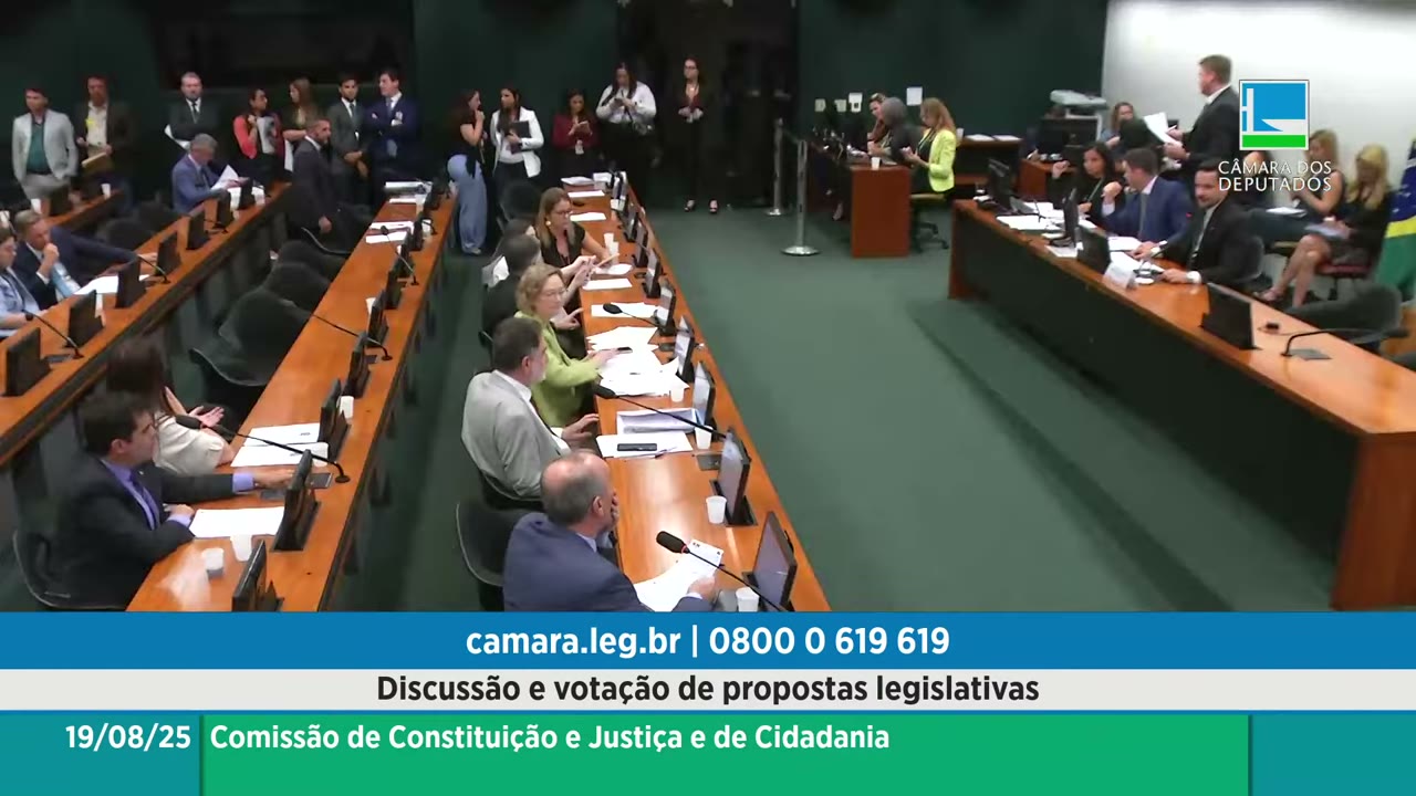 Vídeo do evento em 1:08:03