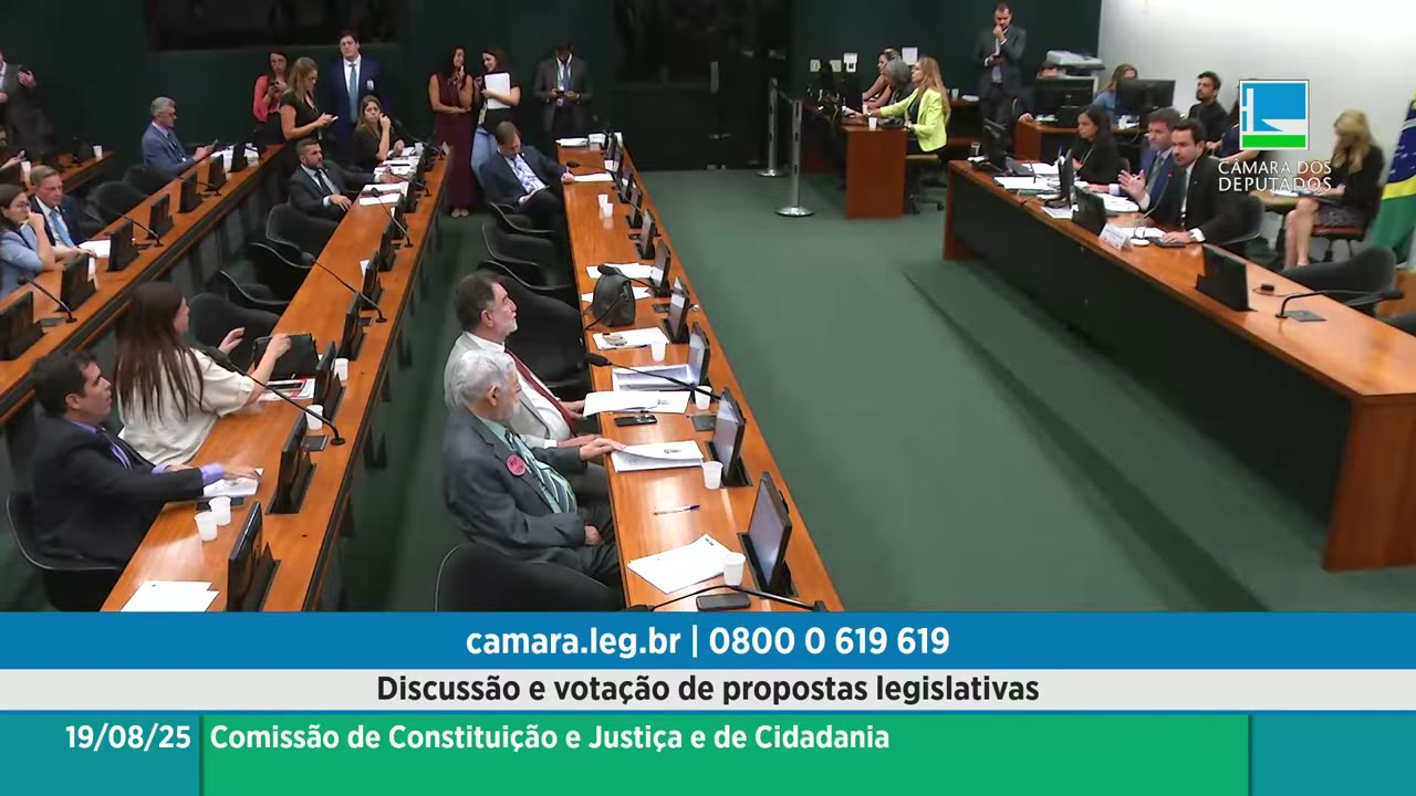 Vídeo do evento em 1:24:25