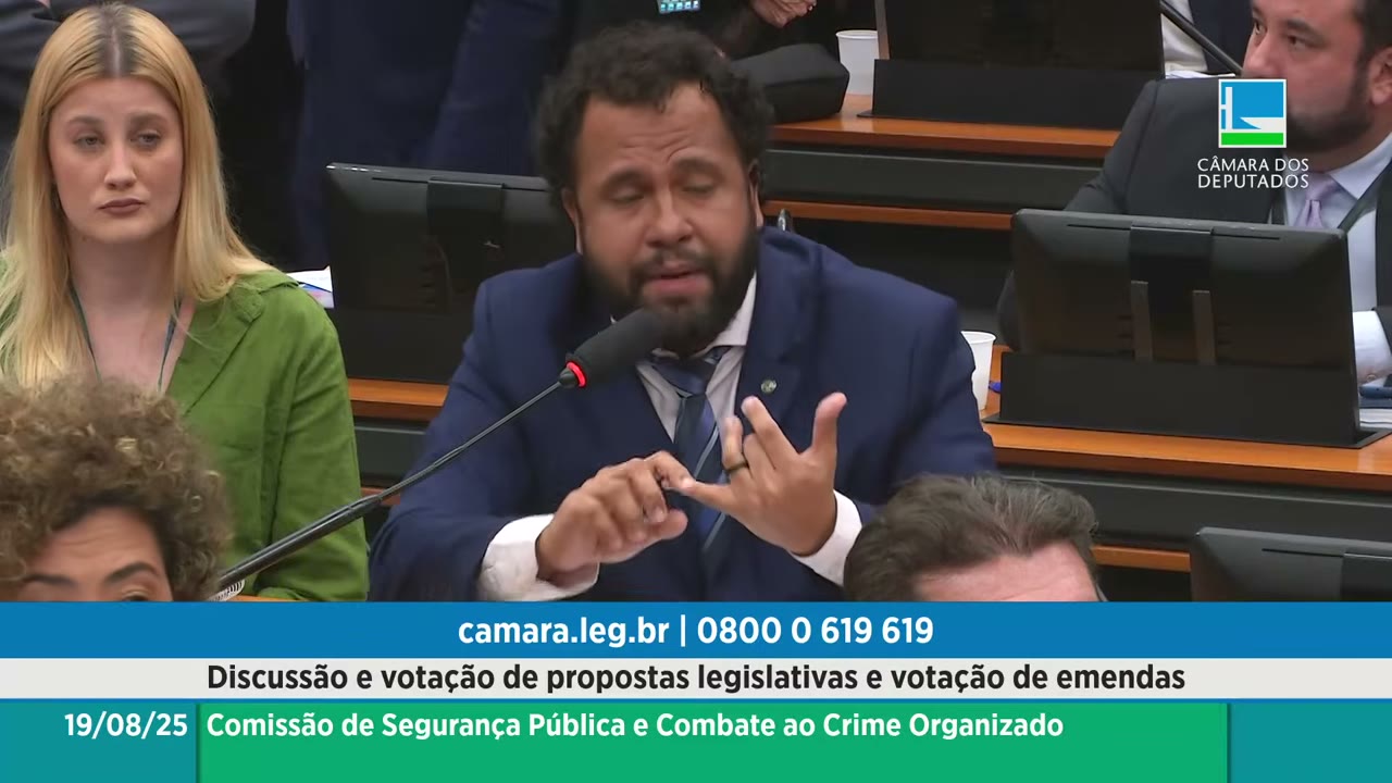 Vídeo do evento em 1:09:07