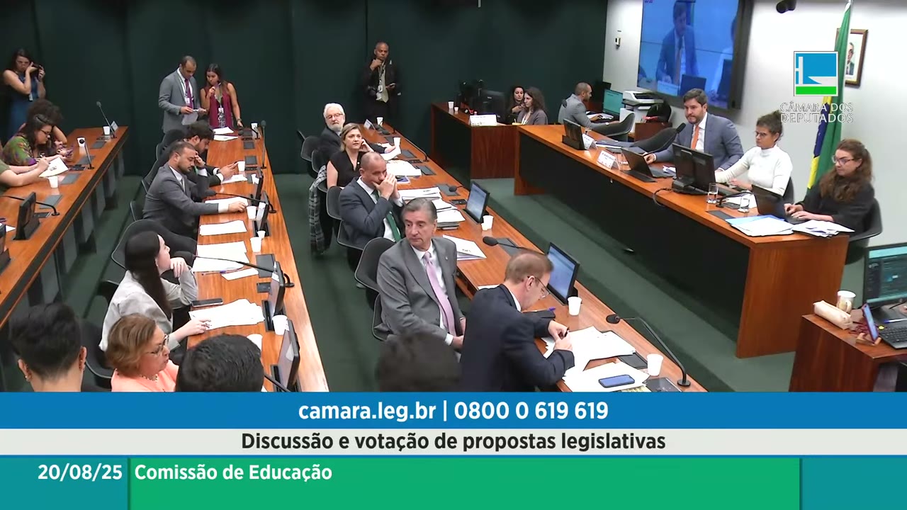 Vídeo do evento em 1:14:50