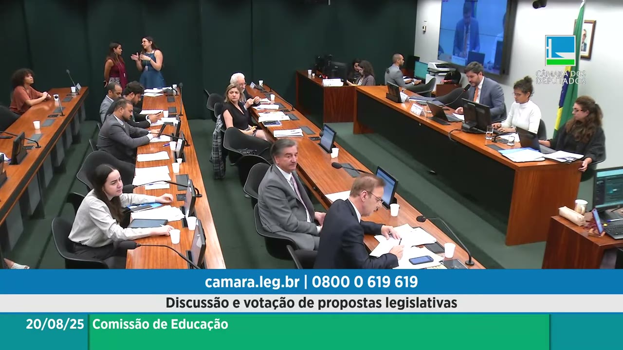 Vídeo do evento em 1:19:33