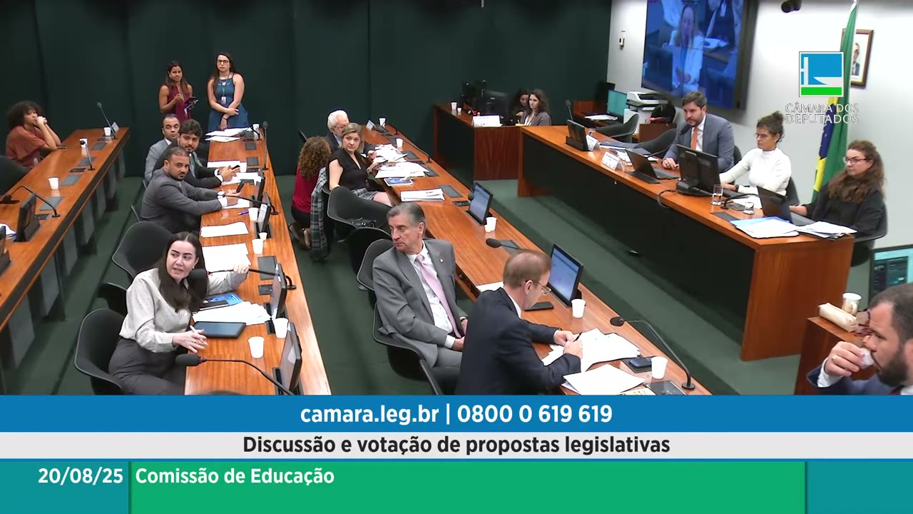 Vídeo do evento em 1:21:41