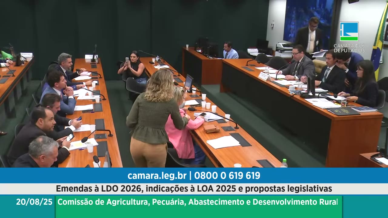 Vídeo do evento em 1:37:05