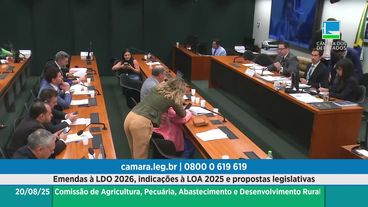 Vídeo do evento em 1:37:09