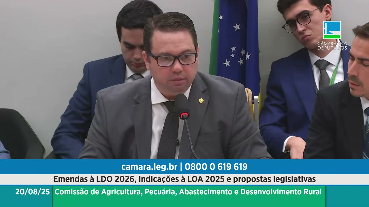 Vídeo do evento em 1:53:34
