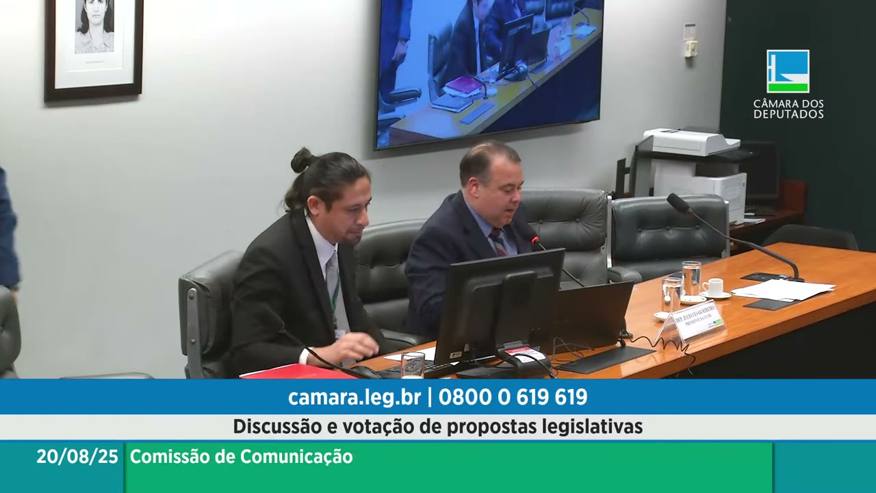 Vídeo do evento em 1:07:36