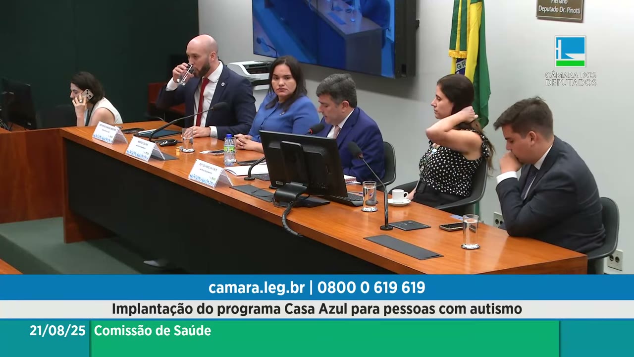 Vídeo do evento em 1:15:10