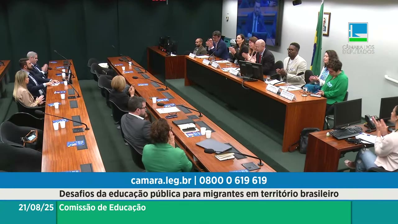 Vídeo do evento em 2:03:02