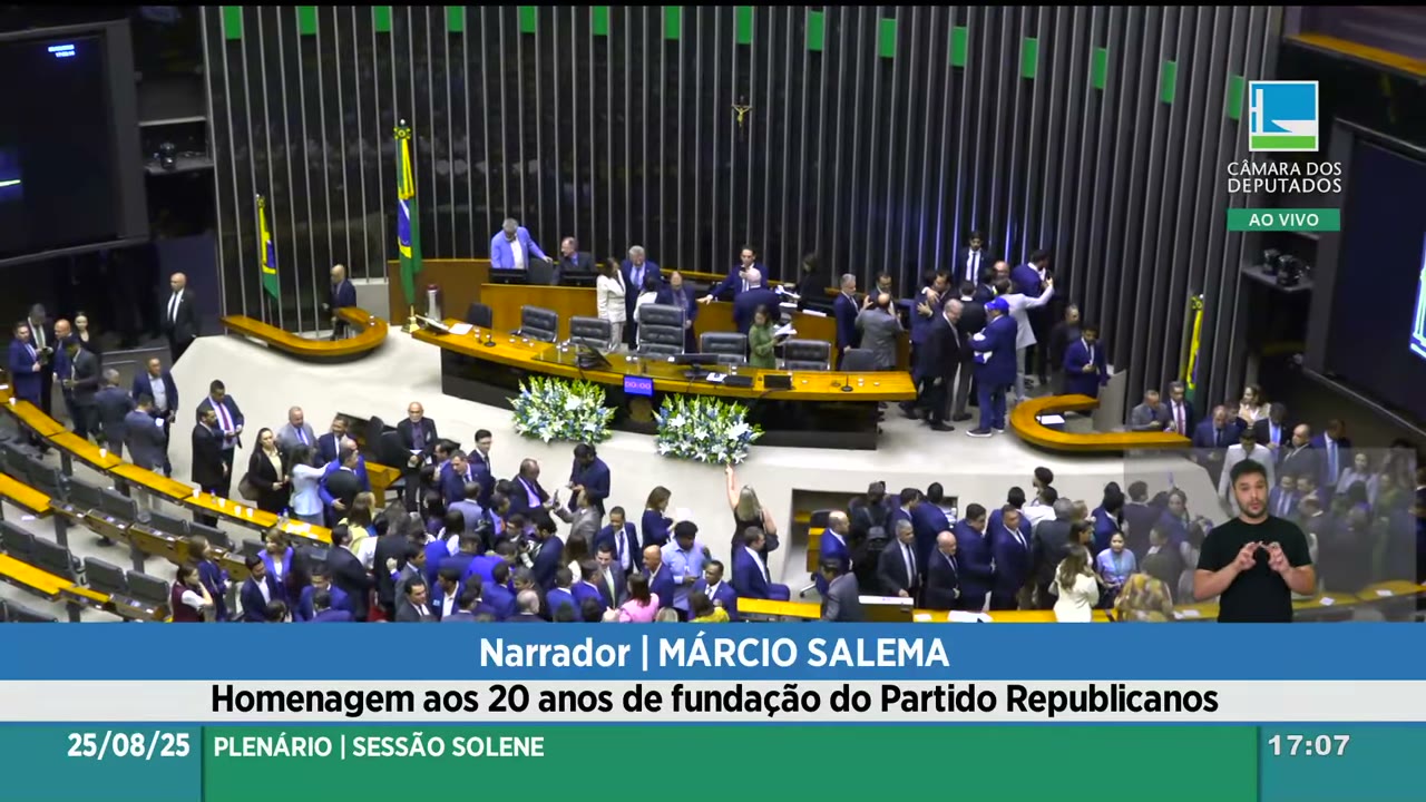 Vídeo do evento em 1:22:44