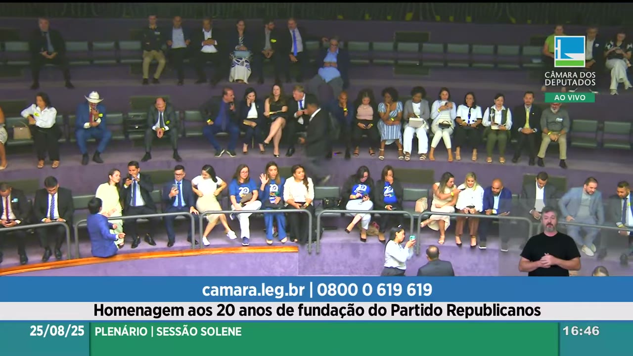 Vídeo do evento em 1:01:39
