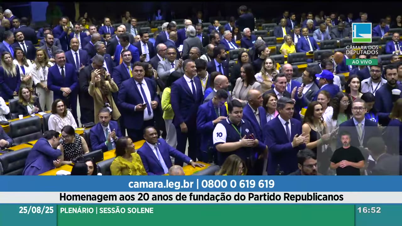 Vídeo do evento em 1:07:21