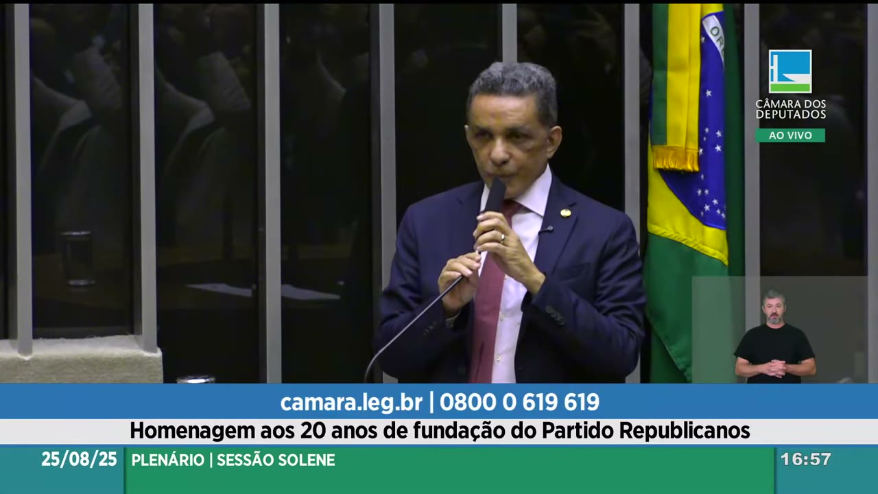 Vídeo do evento em 1:12:45