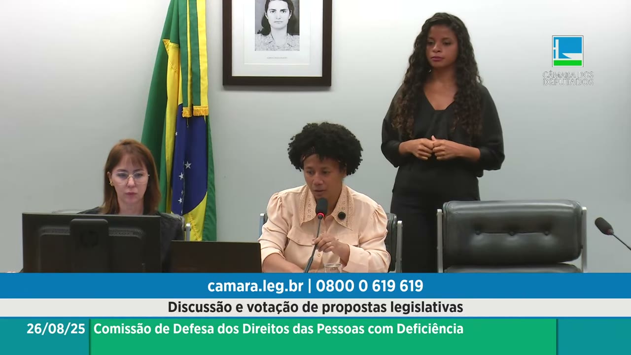 Vídeo do evento em 1:04:49