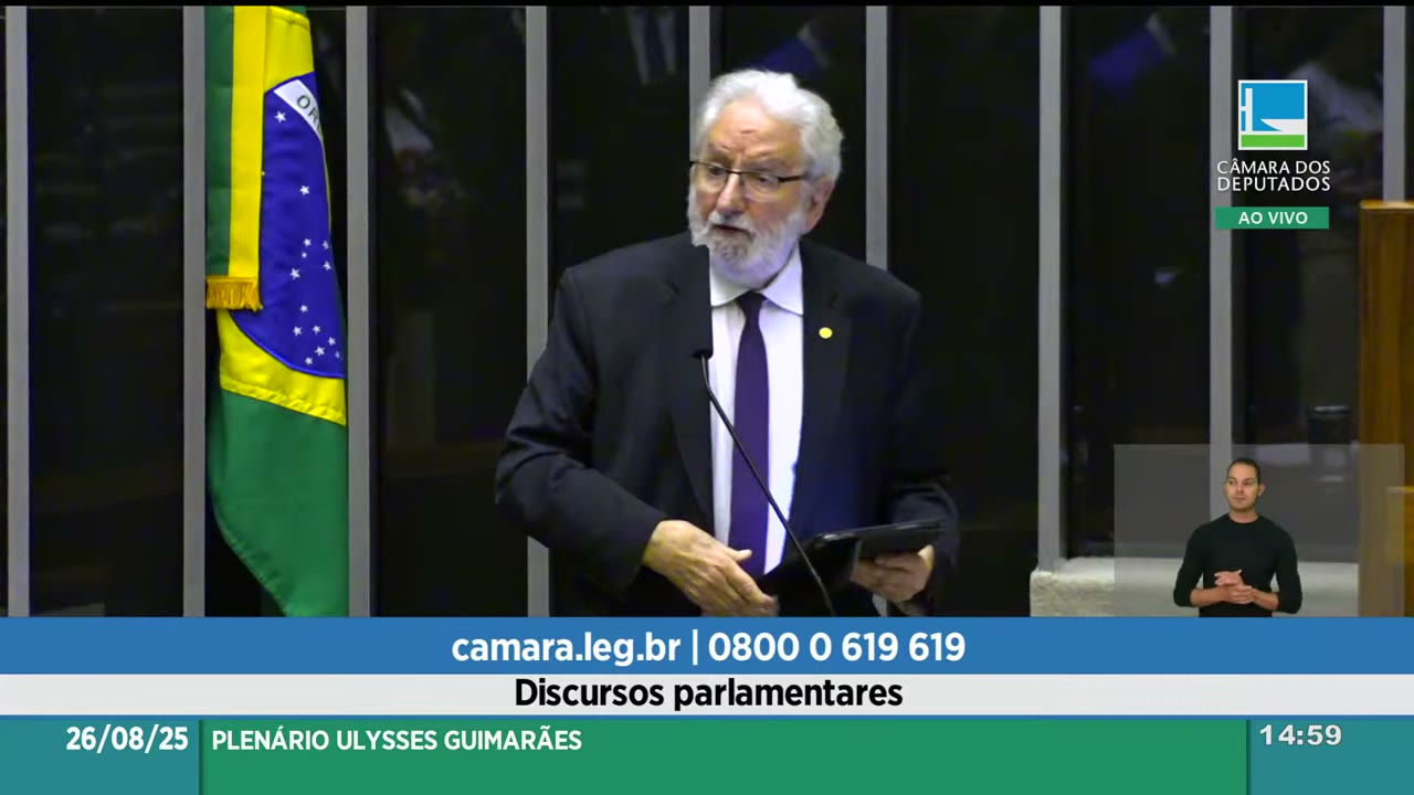 Vídeo do evento em 1:04:25