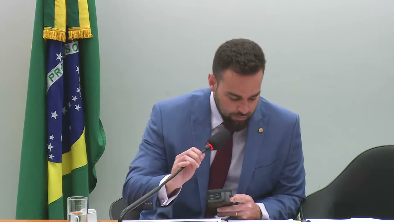 Vídeo do evento em 1:11:10