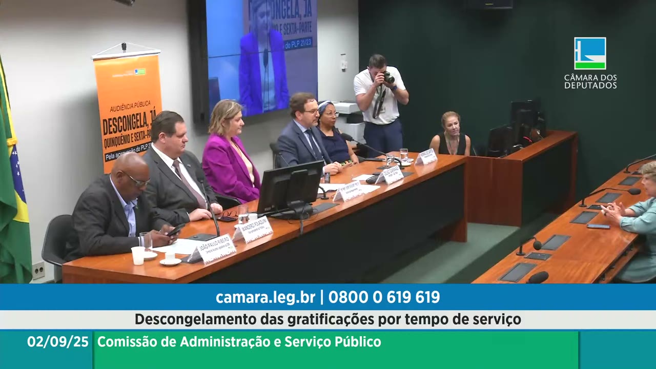 Vídeo do evento em 2:44:36
