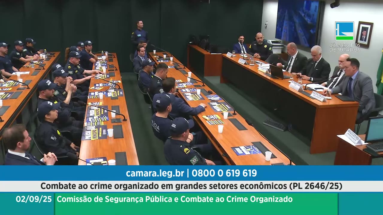 Vídeo do evento em 2:03:16