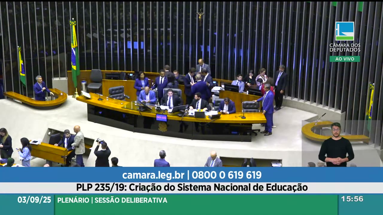 Vídeo do evento em 54:00