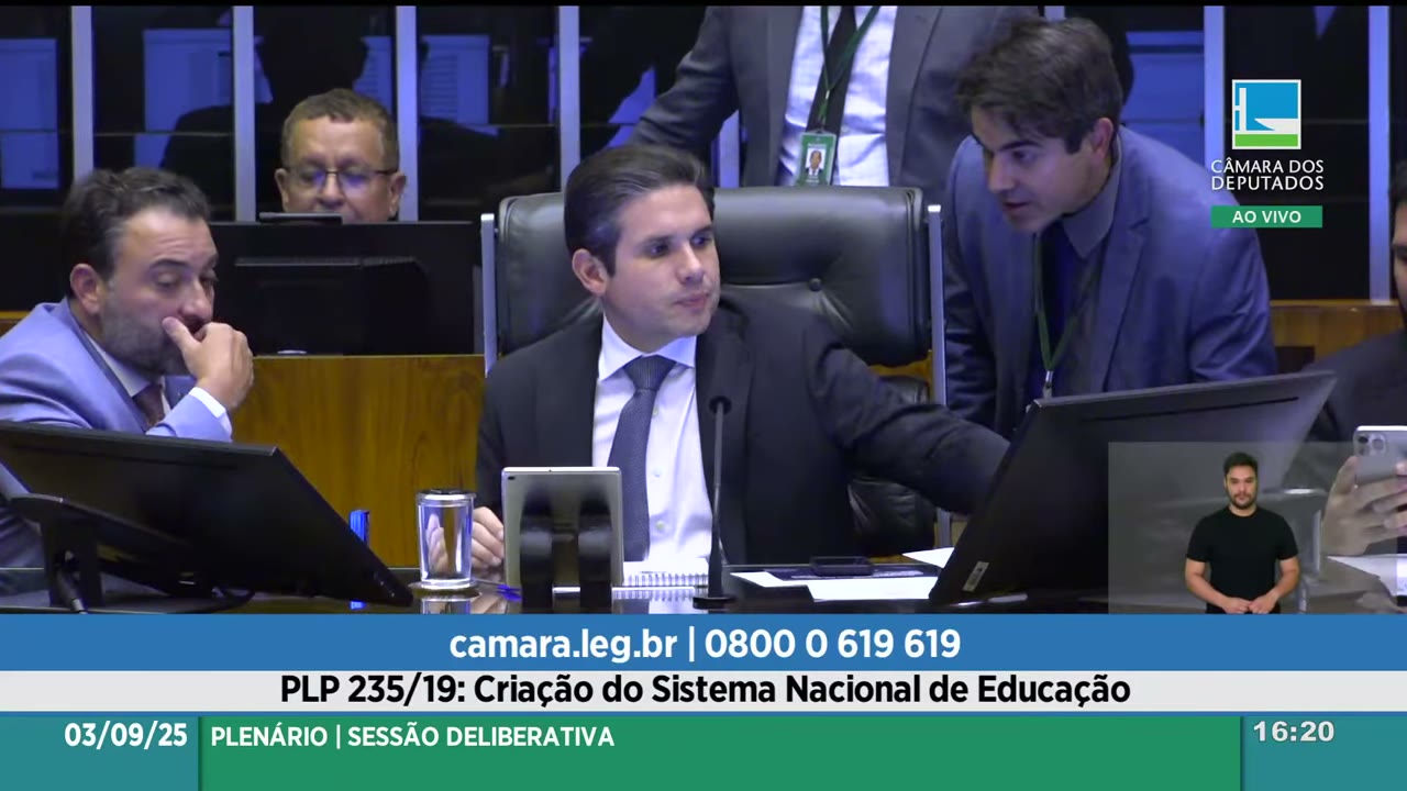 Vídeo do evento em 1:13:12