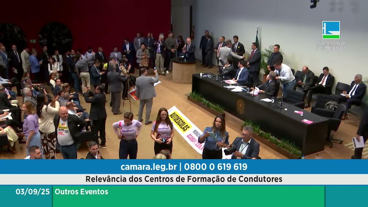 Vídeo do evento em 1:11:43