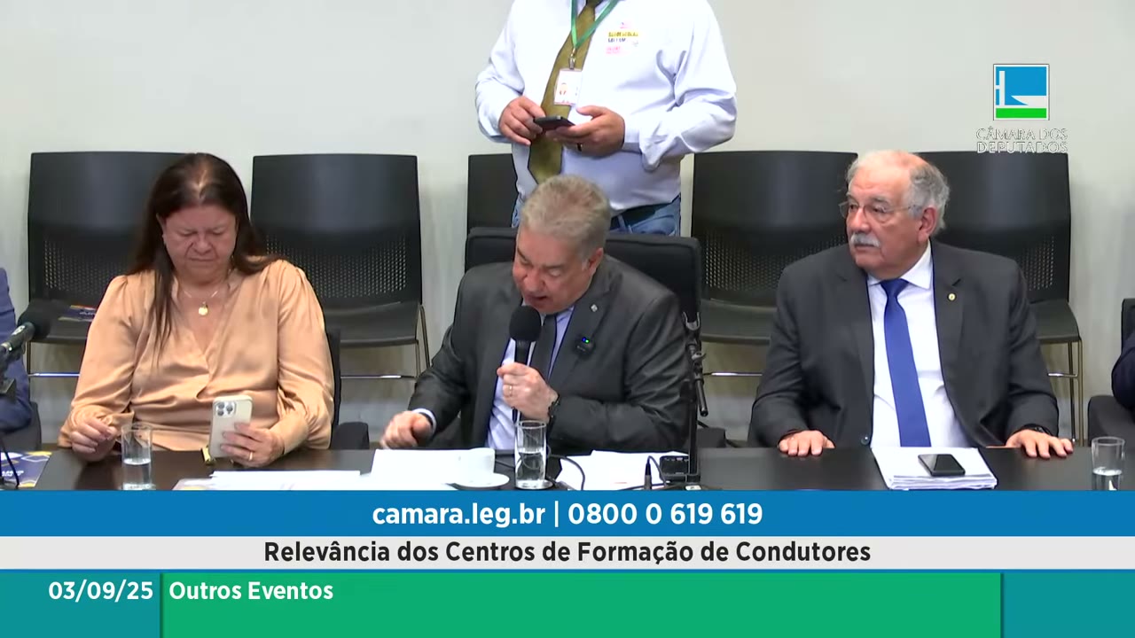 Vídeo do evento em 1:25:00