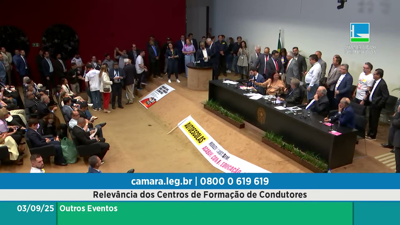 Vídeo do evento em 1:38:29