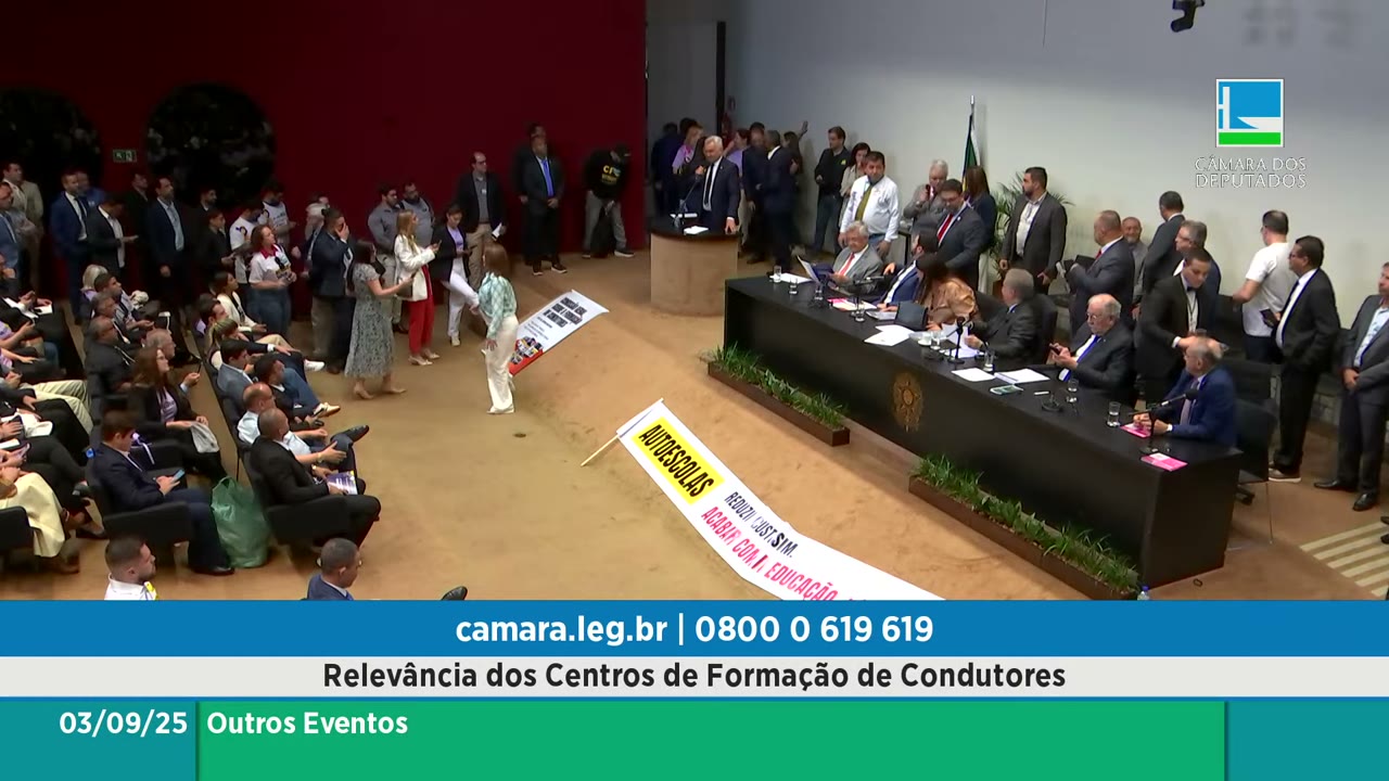 Vídeo do evento em 1:38:55