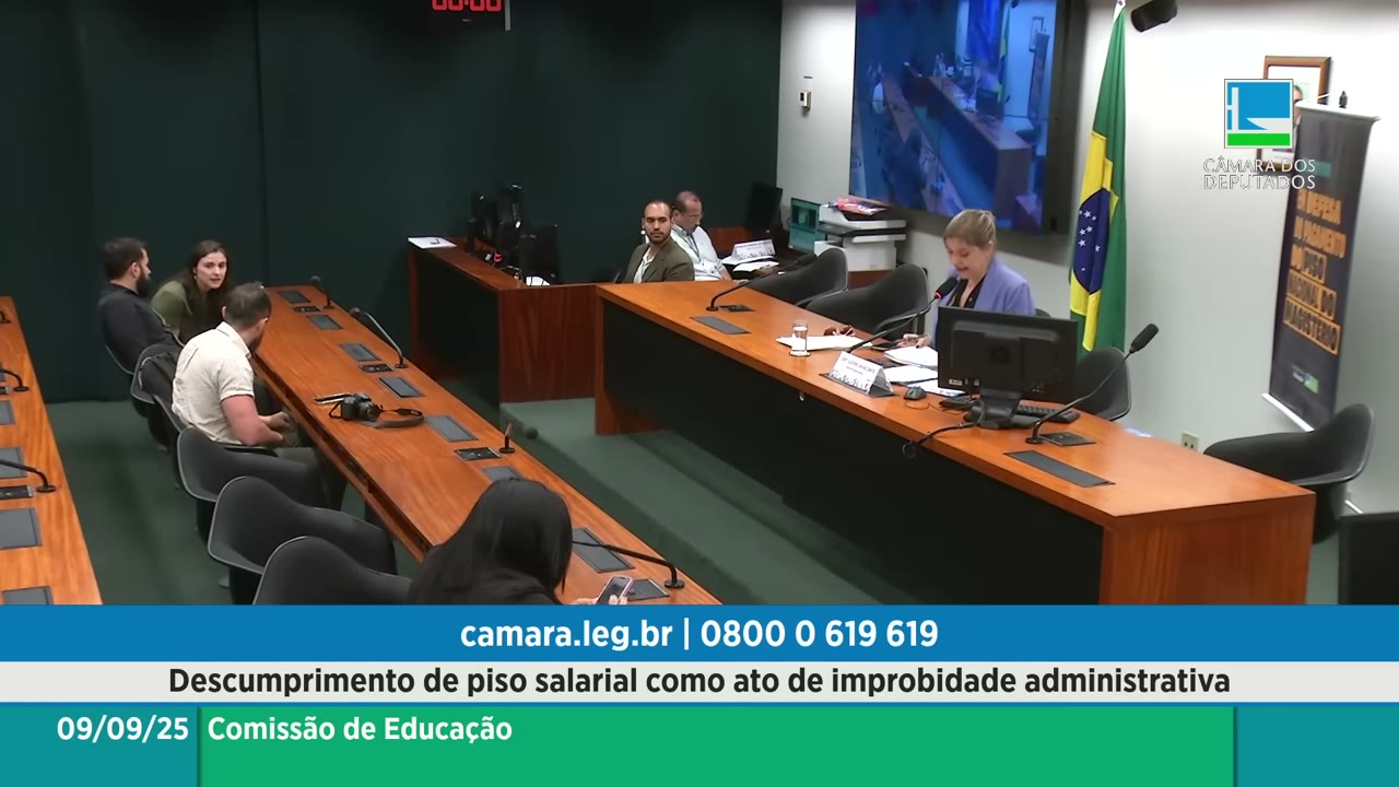 Vídeo do evento em 1:45:01