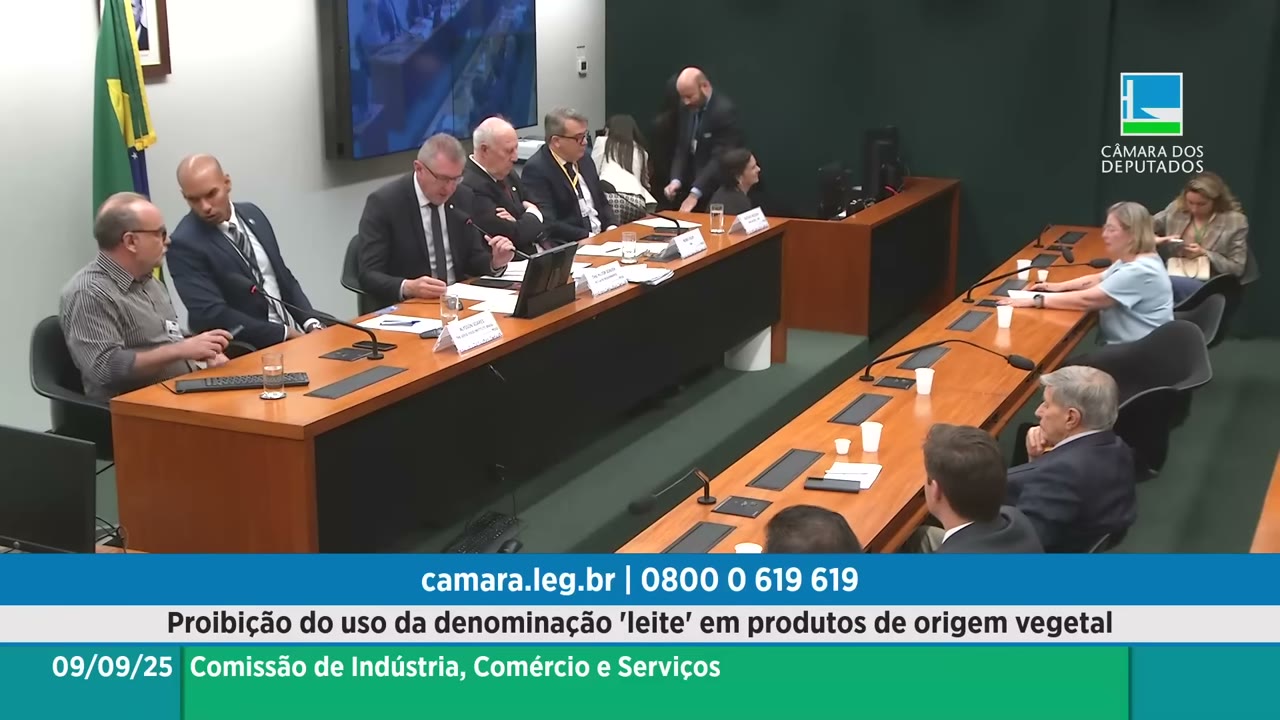 Vídeo do evento em 1:37:43
