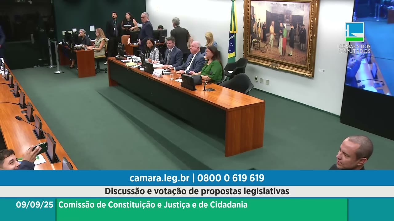 Vídeo do evento em 1:12:27