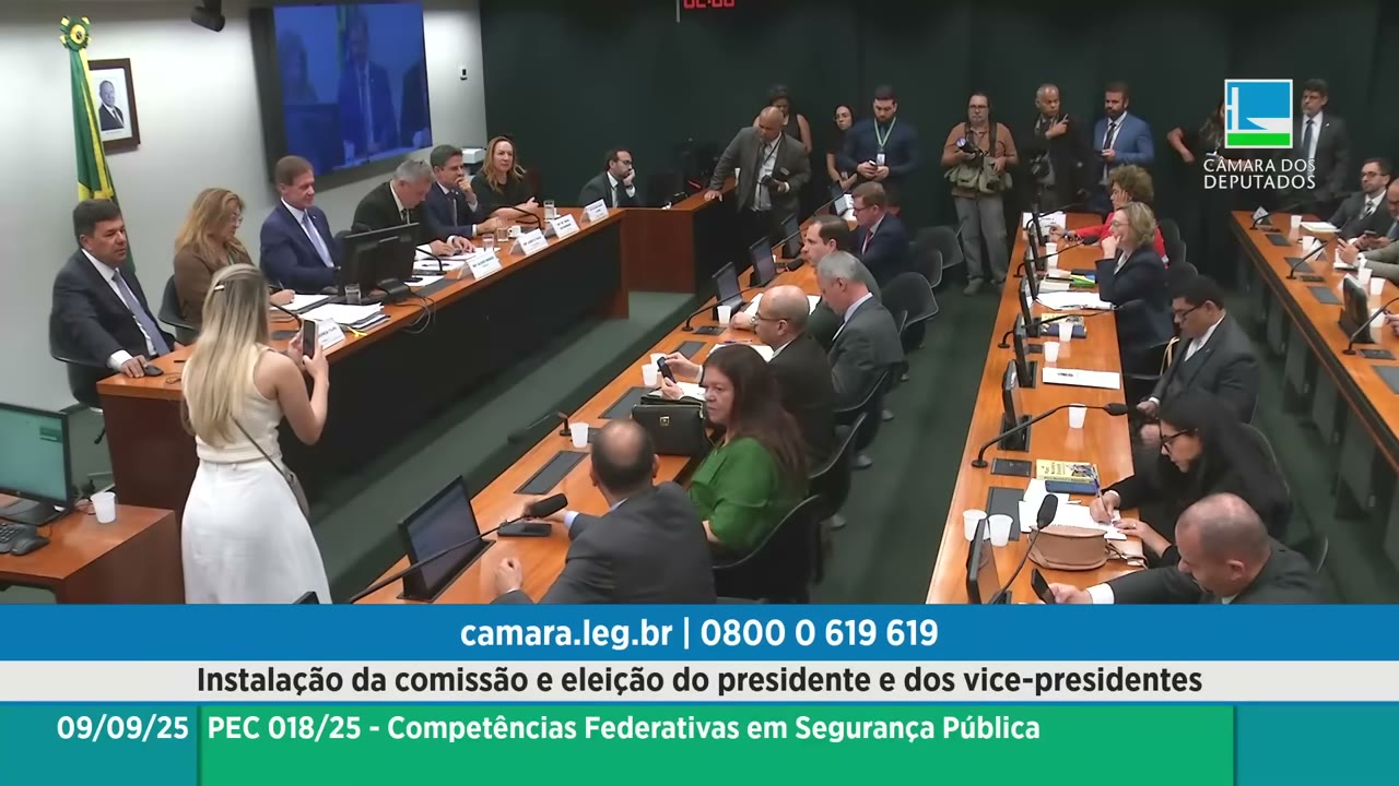 Vídeo do evento em 1:01:34