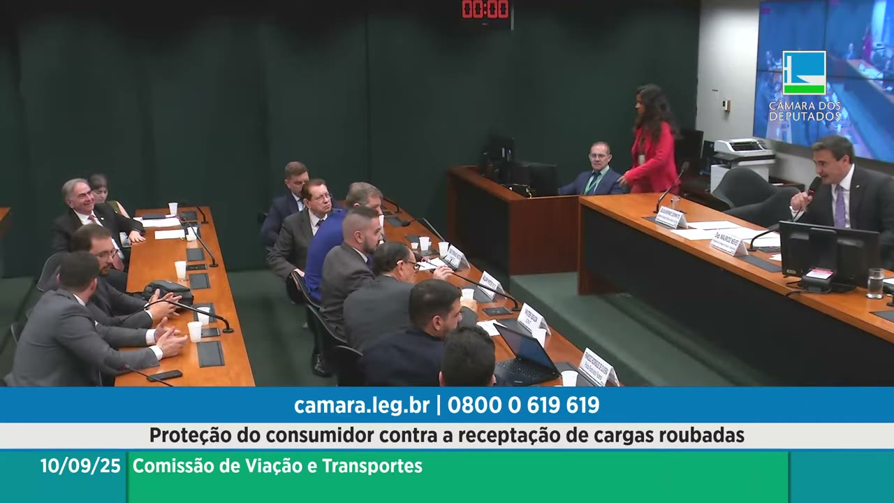 Vídeo do evento em 1:19:45