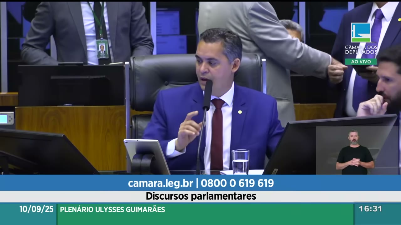Vídeo do evento em 1:53:19