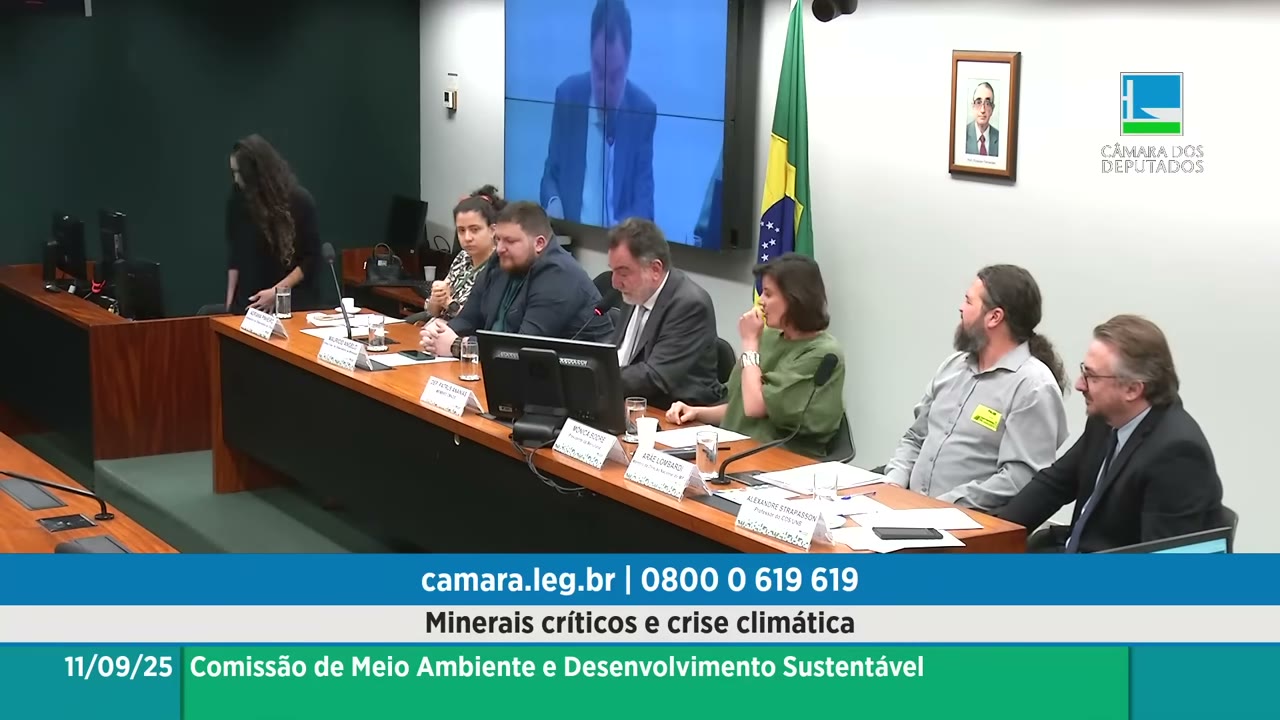 Vídeo do evento em 2:04:23