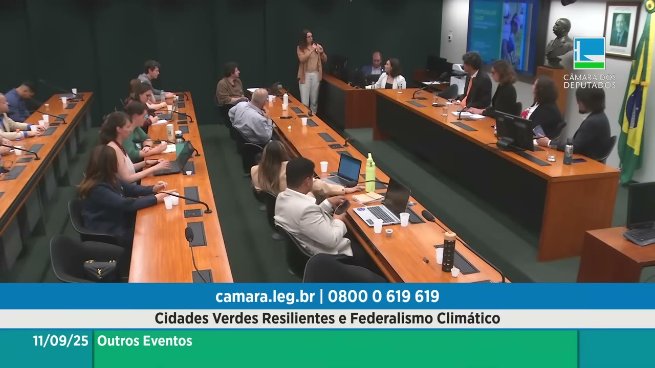 Vídeo do evento em 1:05:20