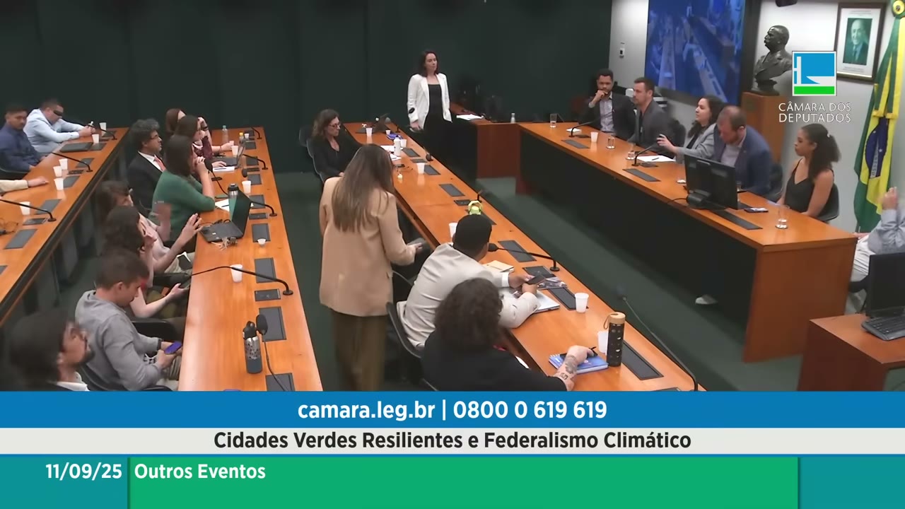 Vídeo do evento em 2:44:20