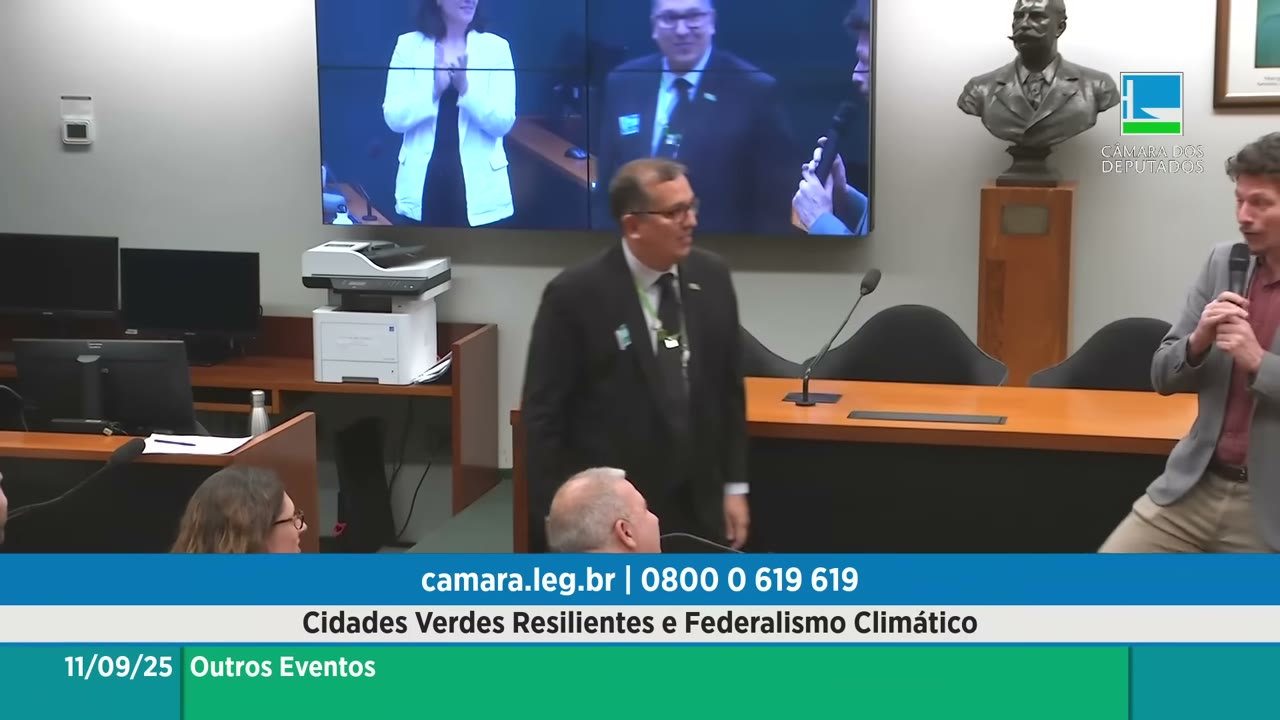 Vídeo do evento em 3:02:20