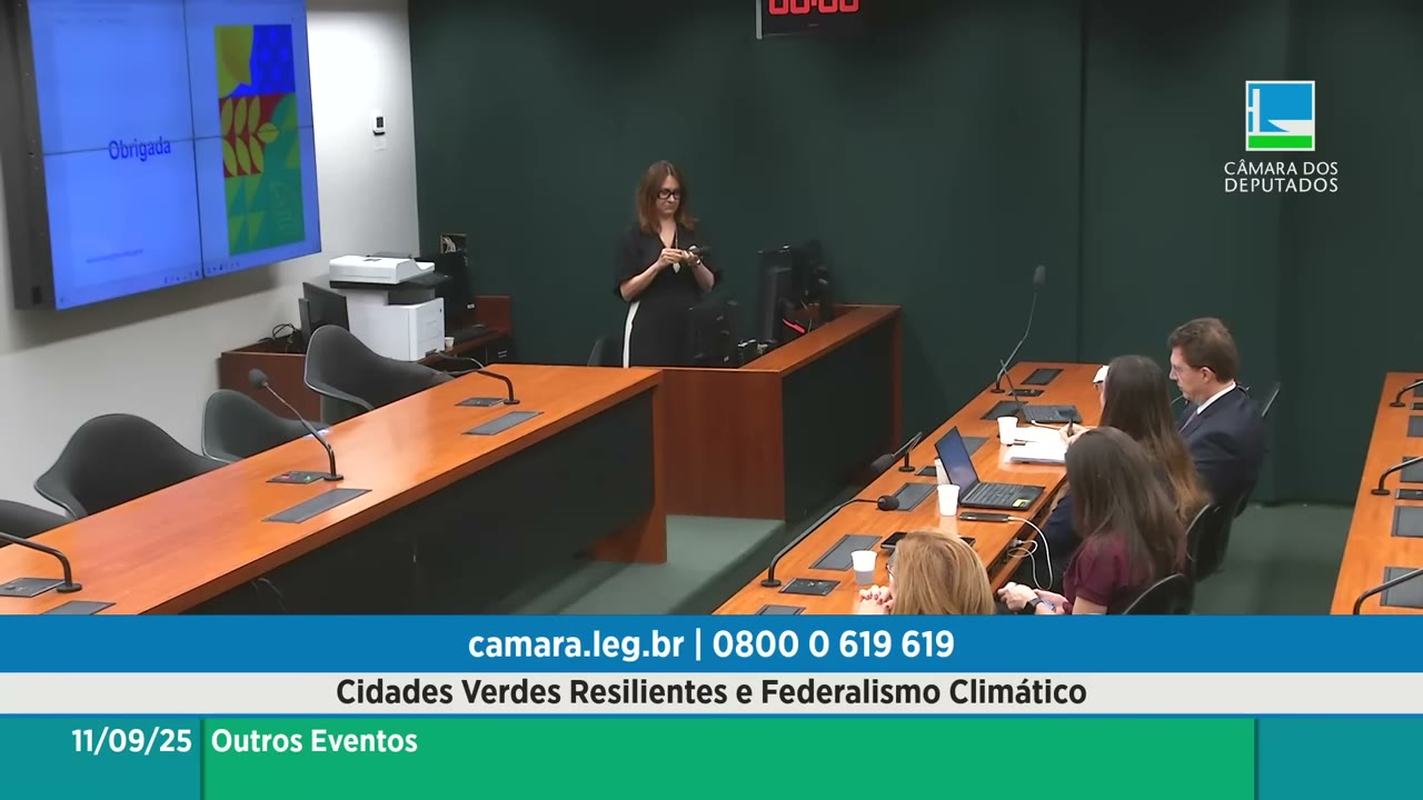 Vídeo do evento em 1:00:04