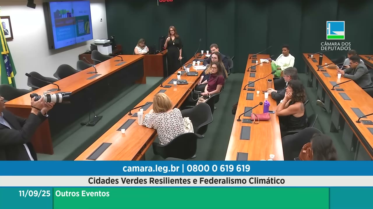 Vídeo do evento em 2:36:16