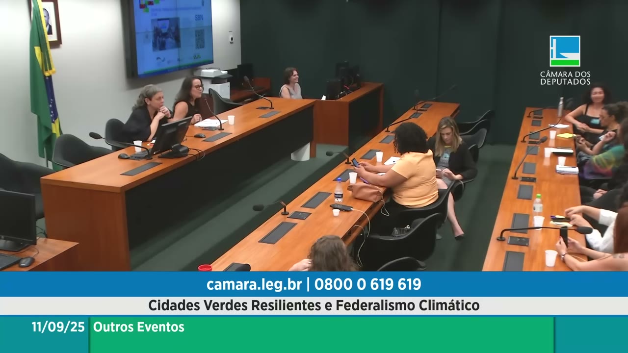 Vídeo do evento em 1:44:29