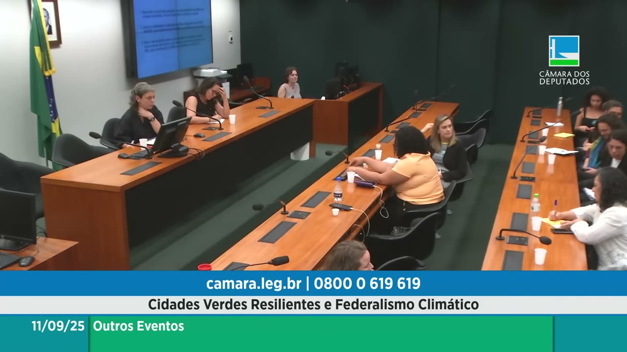 Vídeo do evento em 2:05:29