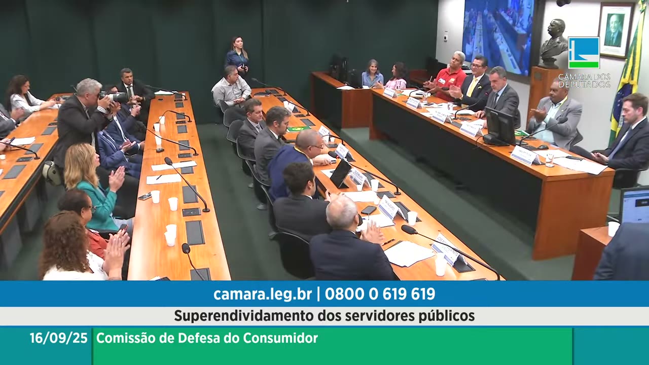Vídeo do evento em 1:45:07