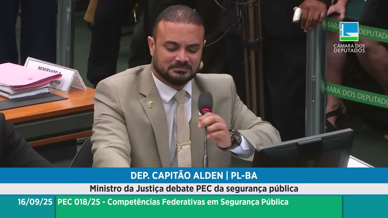 Vídeo do evento em 1:14:44